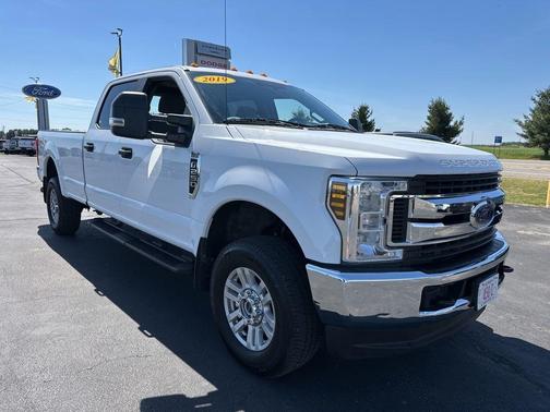 Oxford White 2019 Ford F-250 XL