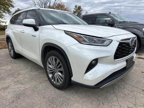2020 Toyota Highlander Hybrid Platinum