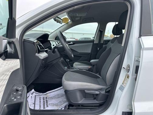 2022 Volkswagen Taos 1.5T S