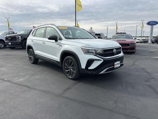 2022 Volkswagen Taos 1.5T S