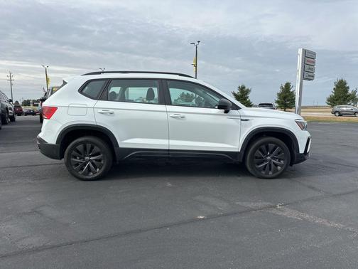 2022 Volkswagen Taos 1.5T S