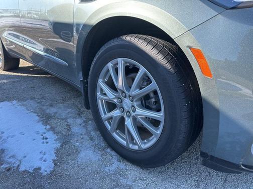 2022 Buick Enclave Premium