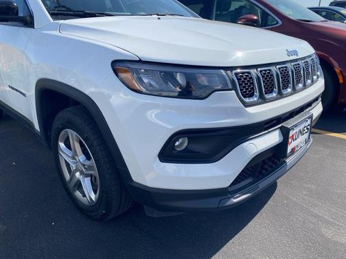 2023 Jeep Compass Latitude