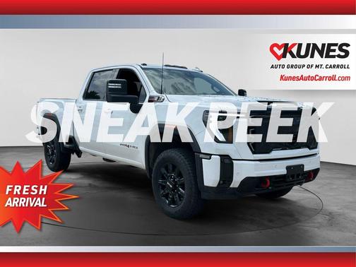 Summit White 2025 GMC Sierra 3500 AT4