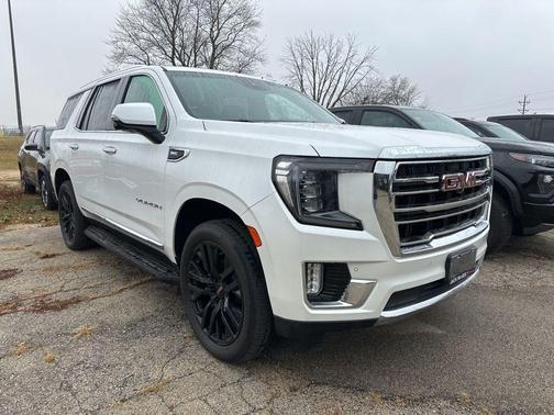 2023 GMC Yukon SLT