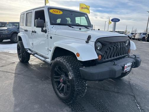 2013 Jeep Wrangler Unlimited Sahara