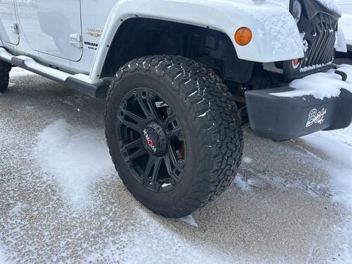 2013 Jeep Wrangler Unlimited Sahara