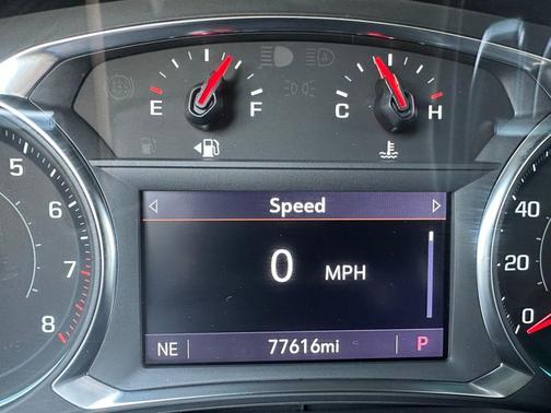 2022 Chevrolet Traverse LT Leather