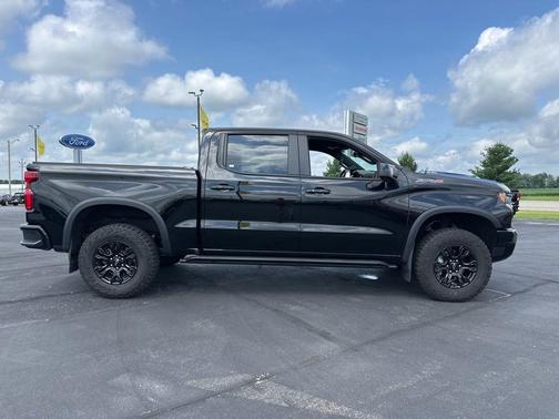 2024 Chevrolet Silverado 1500 ZR2