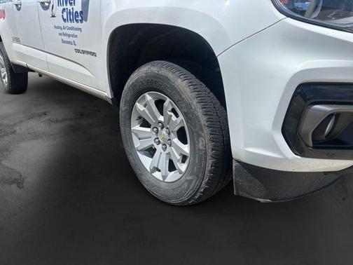 Summit White 2022 Chevrolet Colorado LT