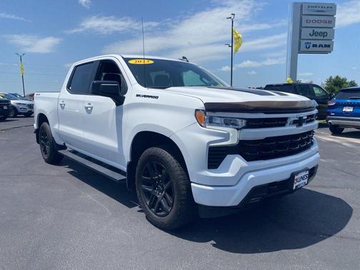 2023 Chevrolet Silverado 1500 RST
