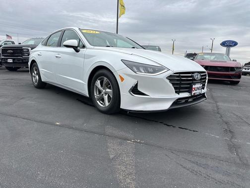 2021 Hyundai SONATA SE