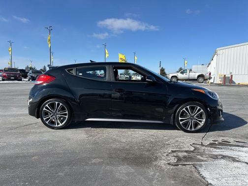 2016 Hyundai Veloster Turbo