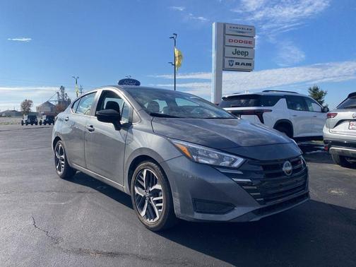 2024 Nissan Versa 1.6 SR