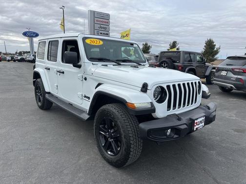 2023 Jeep Wrangler Sahara