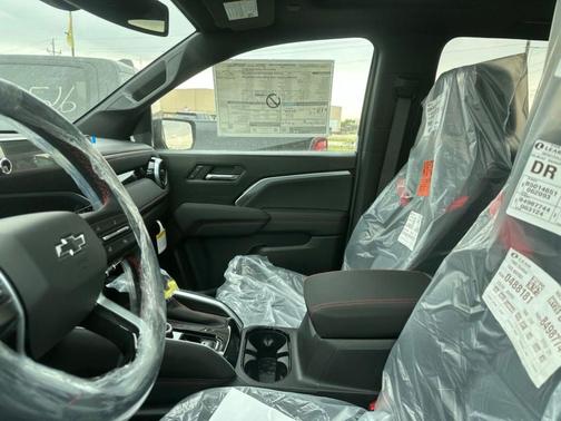 Black 2026 Chevrolet Colorado Z71