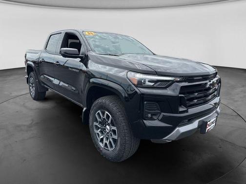 Black 2026 Chevrolet Colorado Z71