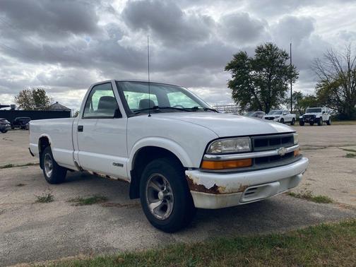 1998 Chevrolet S-10 LS