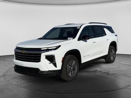 Summit White 2027 Chevrolet Traverse LT