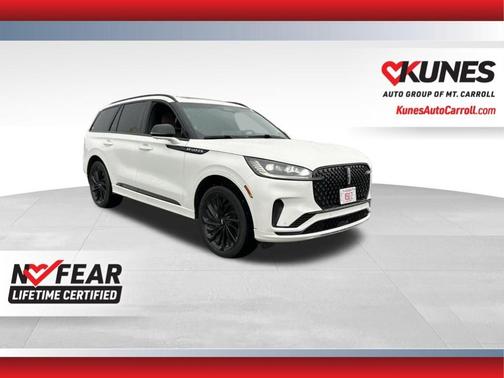White 2025 Lincoln Aviator Reserve AWD