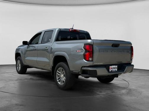 Sterling Gray Metallic 2026 Chevrolet Colorado LT