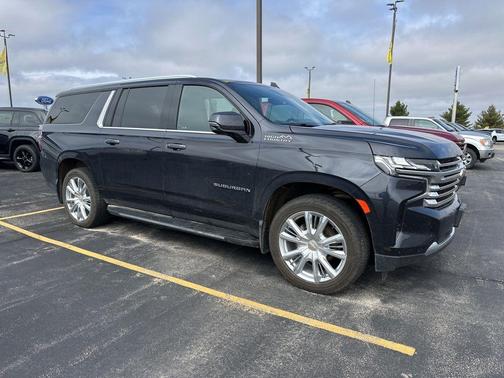 Dark Ash Metallic 2023 Chevrolet Suburban High Country