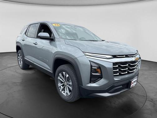 Sterling Gray Metallic 2026 Chevrolet Equinox LT