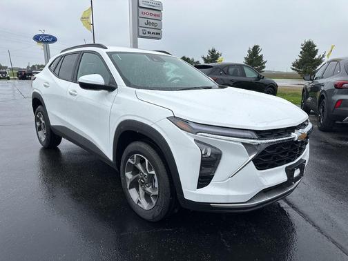 Summit White 2026 Chevrolet Trax LT