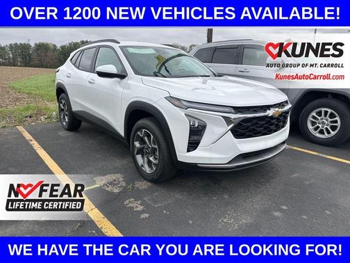 Summit White 2026 Chevrolet Trax LT