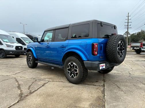 2021 Ford Bronco Outer Banks