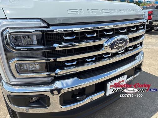 Avalanche 2026 Ford F-250 Lariat