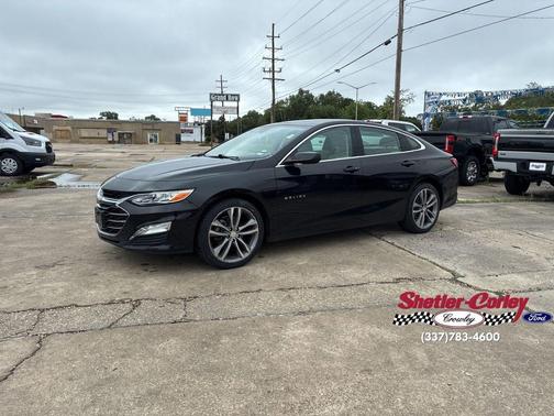 Mosaic Black Metallic 2024 Chevrolet Malibu FWD 2LT