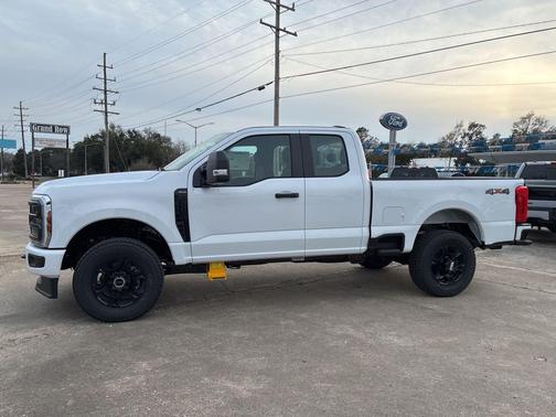 2026 Ford F-350 XL