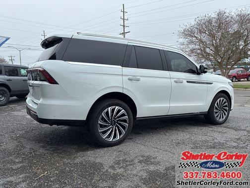 2025 Lincoln Navigator Black Label