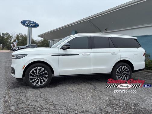 2025 Lincoln Navigator Black Label
