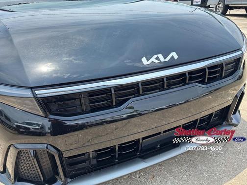 Aurora Black Pearl 2025 Kia K4 GT-Line