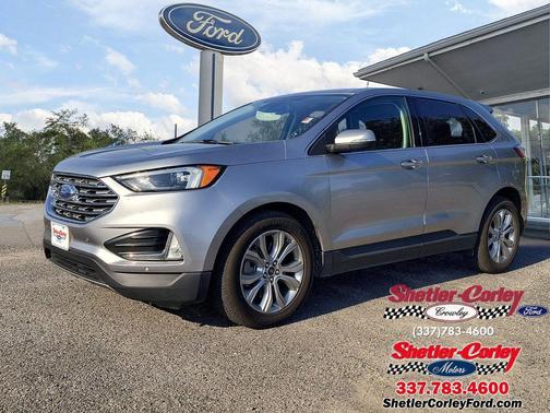 2022 Ford Edge Titanium