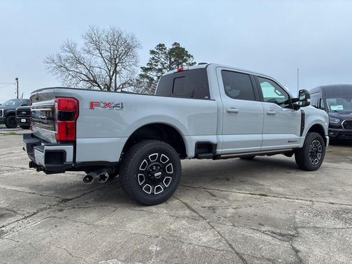 2026 Ford F-250 Platinum