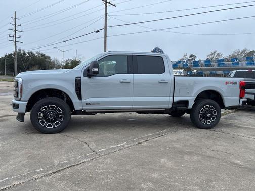 2026 Ford F-250 Platinum