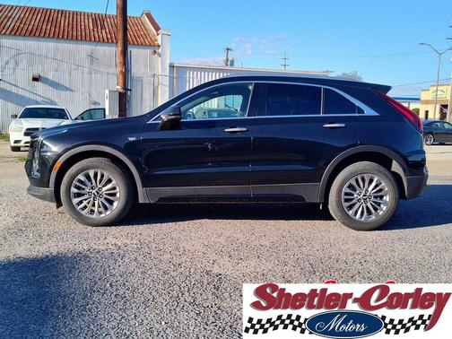 2024 Cadillac XT4 Premium Luxury