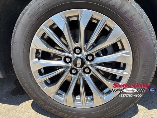 Stellar Black Metallic 2024 Cadillac XT4 Premium Luxury