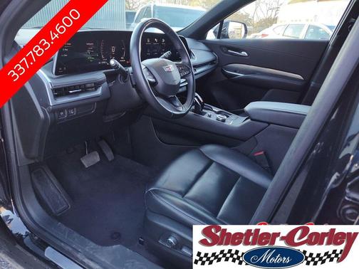 2024 Cadillac XT4 Premium Luxury