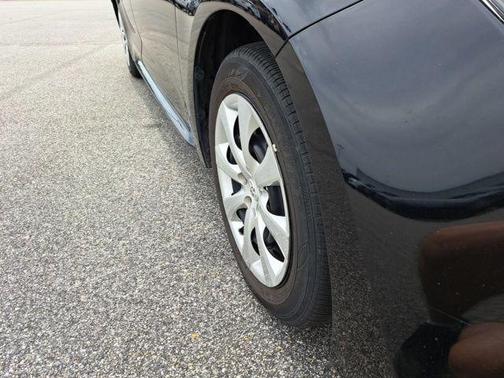 Midnight Black Metallic 2024 Toyota Corolla LE