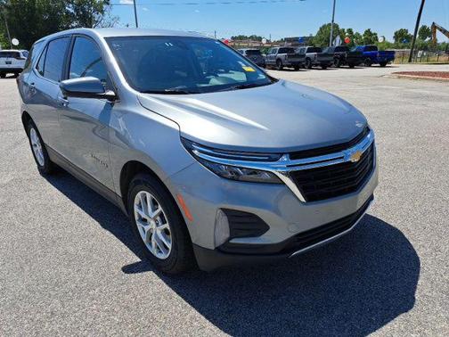 Sterling Gray Metallic 2024 Chevrolet Equinox 1LT