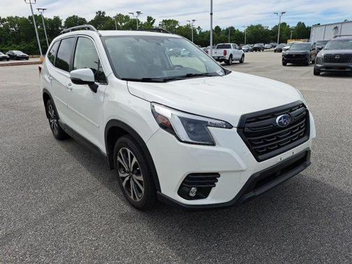 Crystal White Pearl 2024 Subaru Forester Limited