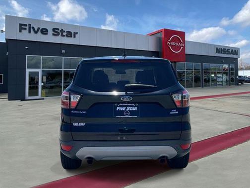 SHADOW BLACK 2017 Ford Escape SE