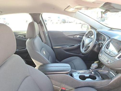Mineral Gray Metallic 2024 Chevrolet Malibu FWD 1LT