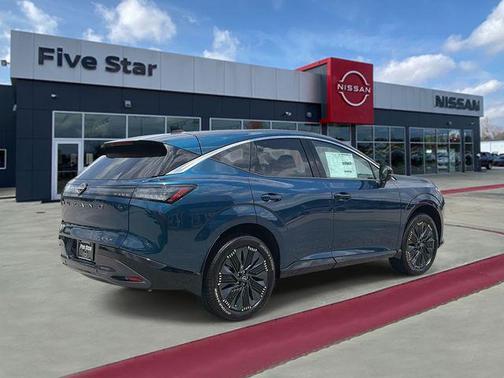 Aurora Blue Pearl Metallic 2026 Nissan Murano Platinum