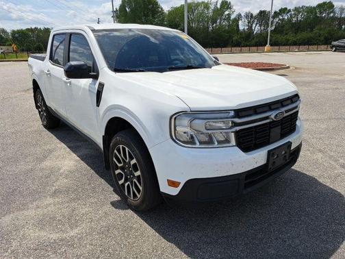 OXFORD WHITE 2024 Ford Maverick Lariat