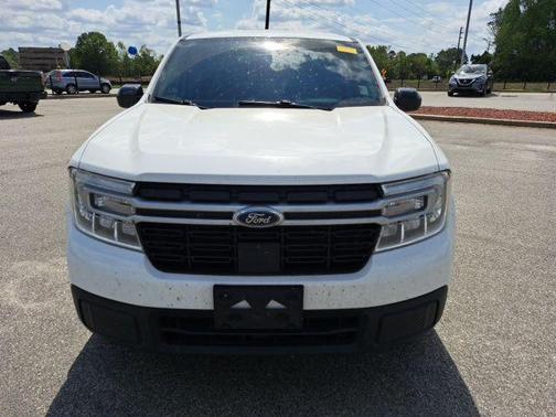 OXFORD WHITE 2024 Ford Maverick Lariat